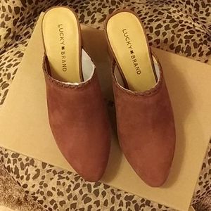 Lucky Brand mules